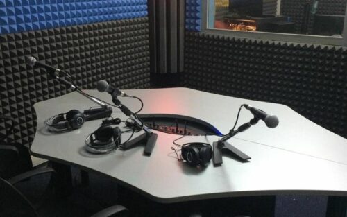 Station Radio clé en main avec emetteur FM 2000w tropicalisé