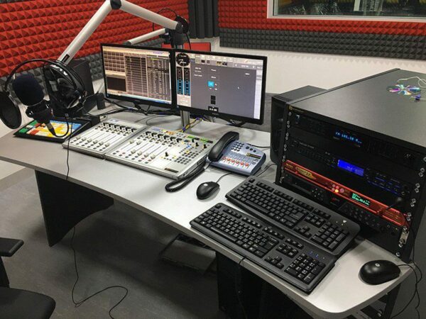 studio Radio fm équipement fm broadcast clé en main afrique
