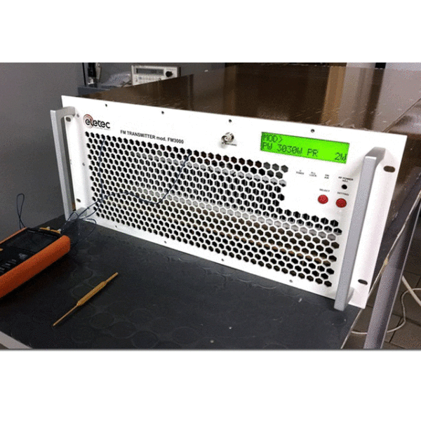 Amplificateur pour emetteur FM 300w 500w 1000w 2000w 3kw, 5kw tropicalisé