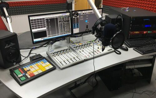 Equipement pour radio communautaire – Station FM Package complete