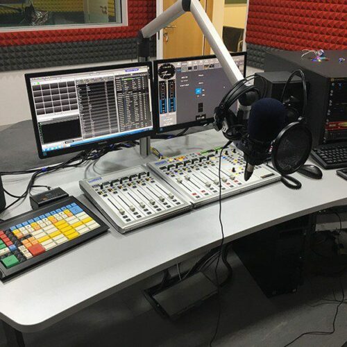 Equipement pour radio communautaire – Station FM Package complete