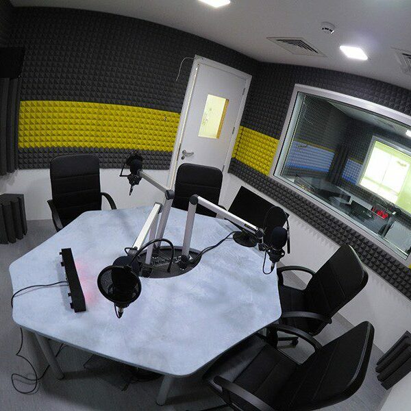 Tout le matériel nécessaire pour votre studio radio FM et webradio pro