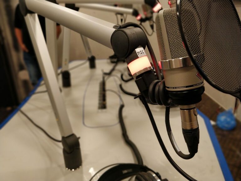 Emetteur FM, emetteur TV, Matériel radio FM Broadcast, Equipement Studio radio FM et TV